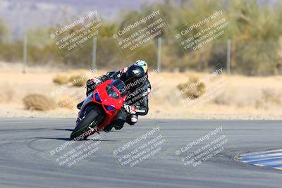 media/Jan-09-2022-SoCal Trackdays (Sun) [[2b1fec8404]]/Turn 6 (1035am)/